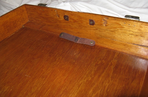 Restored Interior Tray Handle 3 View